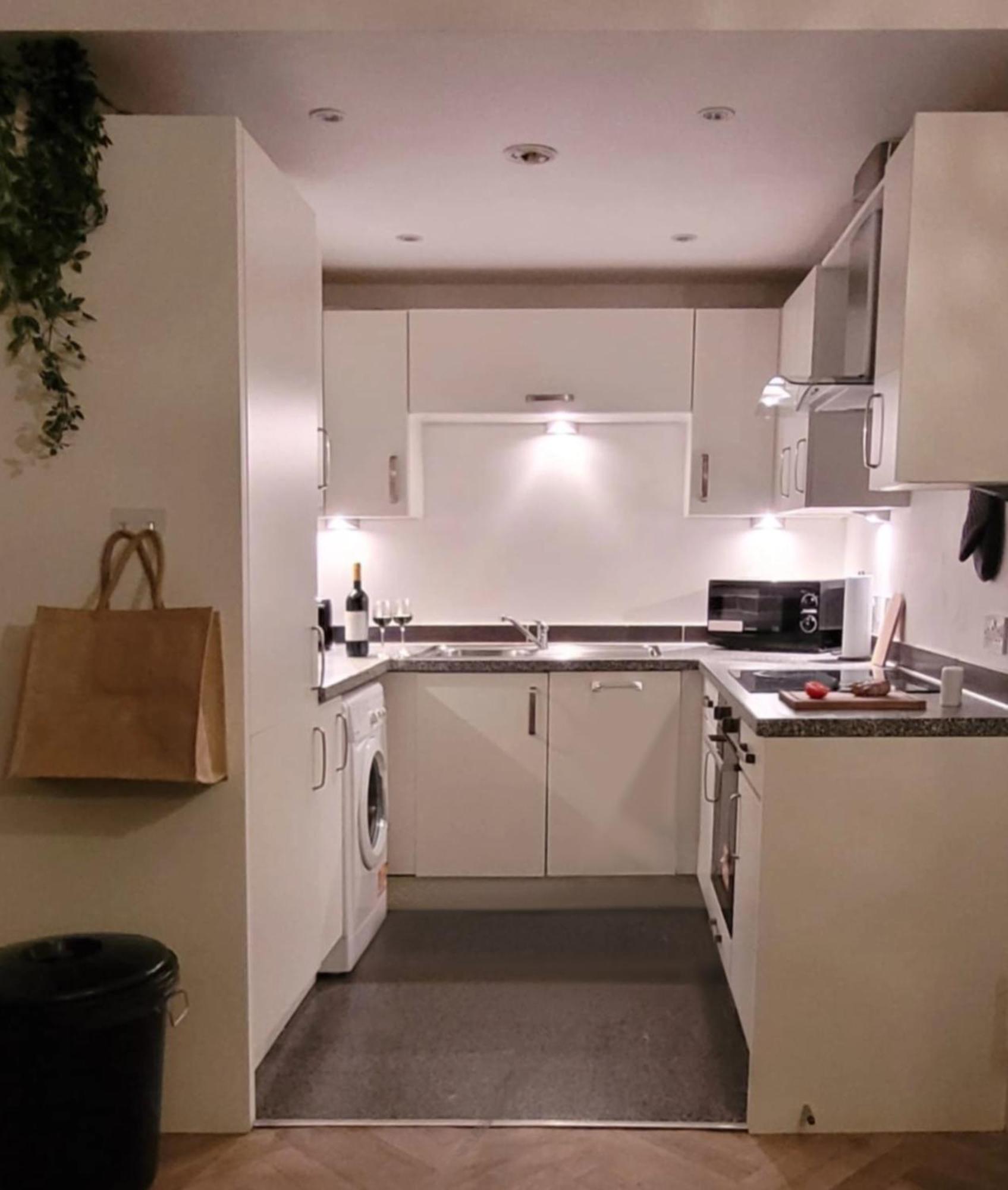 As Apartment Holiday Лондон Екстер'єр фото
